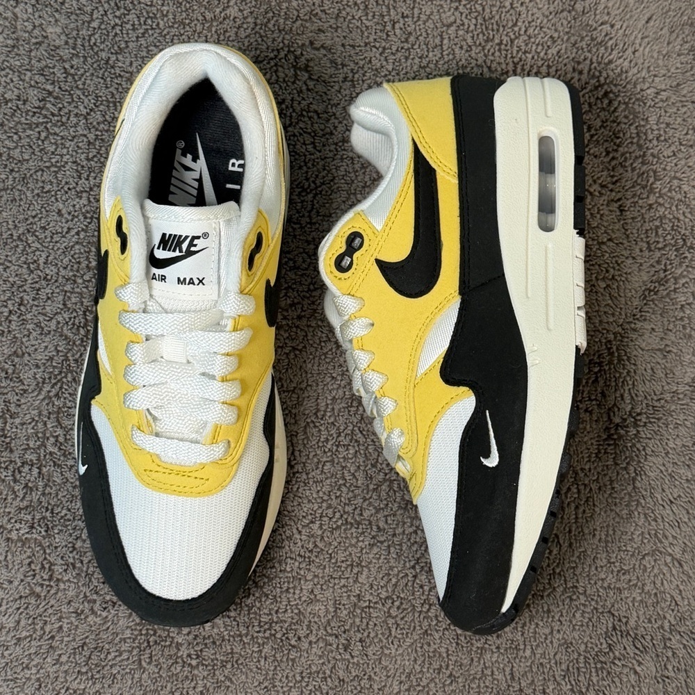 Nike air max 1
Brand new